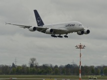 A380 - erste Landung auf Flughafen Muenchen nach Corona