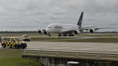 A380 - erste Landung auf Flughafen Muenchen nach Corona