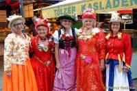 d140801-10512000-100-brunnenfest-viktualienmarkt