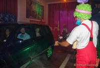 circus-krone-clown-car-wash-017