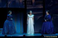 d150325-16110780-100-elisabeth-das_musical