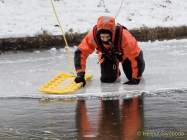 d180301-101335-900-100-eisrettungsuebung_berufsfeuerwehr