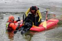 d180301-110619-300-100-eisrettungsuebung_berufsfeuerwehr