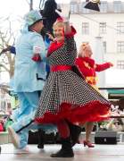 d180213-115029-900-r00-fasching_viktualienmarkt-tanz_der_marktweiber