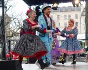 d180213-115314-200-r00-fasching_viktualienmarkt-tanz_der_marktweiber