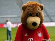 d160806-15523270-100-fcbday1