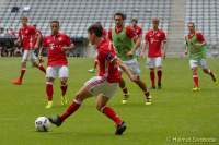 d160806-16375460-100-fcbday1