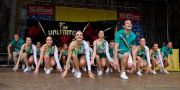 Fun Unlimited 2024 - Showtanzgruppe auf Charivari Bühne am Marienplatz