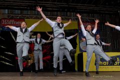 Fun Unlimited 2024 - Showtanzgruppe auf Charivari Bühne am Marienplatz