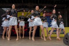 Fun Unlimited 2024 - Showtanzgruppe auf Charivari Bühne am Marienplatz