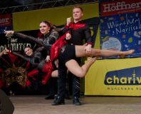 Fun Unlimited 2024 - Showtanzgruppe auf Charivari Bühne am Marienplatz