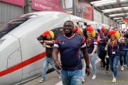 Fussball-EM 2024 - DB Aktion mit Gerald Asamoah zum EM-Auftakt