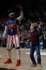 d150318-20421890-100-harlem_globetrotters