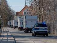 Bayerns Innenminister Joachim Herrmann startet Lkw-Konvoi mit EDV und Büroausstattung der Bayerischen Polizei