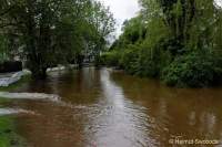 d160605-14105167-100-polling-hochwasser