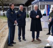 Bayerns Innenminister Joachim Herrmann, Karin Baumüller-Söder und Staatssekretär a.D. Gerhard Eck besuchen Polizei-Reiterstaffel in München