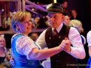 d180112-202459-870-100-oide_wiesn_buergerball