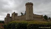 d170716-113536-600-100-warwick_castle