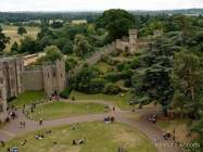 d170716-142256-700-100-warwick_castle