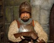 d170716-144449-100-100-warwick_castle