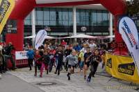 d181020-102938-530-100-riem_arcaden_run