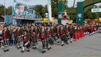 d180922-111816-200-100-wiesn_einzug_wiesnwirte