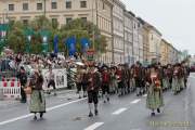 d180923-110525-400-100-wiesn_trachtenumzug