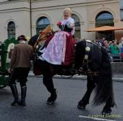 d180923-112020-700-100-wiesn_trachtenumzug