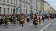 d180923-112558-300-100-wiesn_trachtenumzug