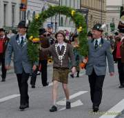 d180923-113533-500-100-wiesn_trachtenumzug