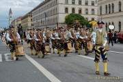 d180923-115625-900-100-wiesn_trachtenumzug