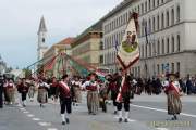 d180923-115812-100-100-wiesn_trachtenumzug