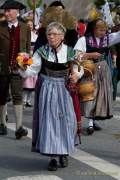 d180923-121212-500-100-wiesn_trachtenumzug