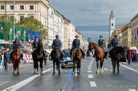 d180923-103046-100-100-wiesn_trachtenumzug