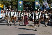 d190921-114230-670-100-wiesn_einzug_wiesnwirte