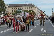 d190922-103318-900-100-wiesn_trachtenumzug