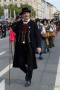 d190922-103739-300-100-wiesn_trachtenumzug