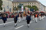 d190922-104614-800-100-wiesn_trachtenumzug