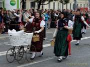 d190922-104657-900-100-wiesn_trachtenumzug