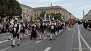 d190922-110648-400-100-wiesn_trachtenumzug