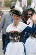 d190922-111244-100-100-wiesn_trachtenumzug