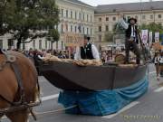 d190922-111455-100-100-wiesn_trachtenumzug