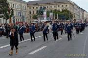 d190922-112058-700-100-wiesn_trachtenumzug