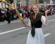 d190922-112639-000-100-wiesn_trachtenumzug