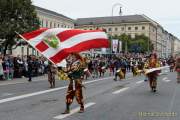 d190922-113259-900-100-wiesn_trachtenumzug