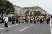 d190922-114051-500-100-wiesn_trachtenumzug