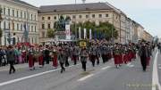 d190922-114413-400-100-wiesn_trachtenumzug