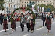 d190922-114840-400-100-wiesn_trachtenumzug