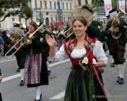 d190922-115132-900-100-wiesn_trachtenumzug