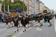 d190922-115426-300-100-wiesn_trachtenumzug